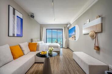 هتل Poltton Century