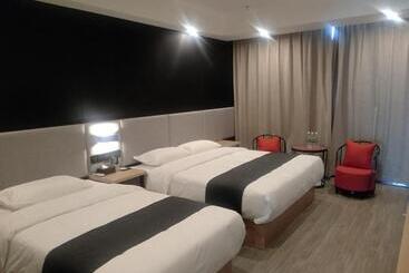 Hotel Thank Inn Plus Kashgar Shule 41st Caohu Town