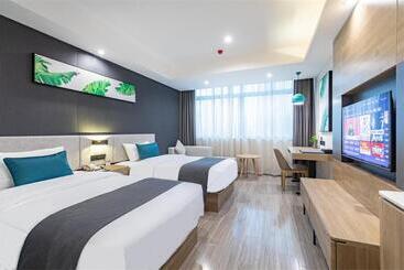 בית מלון כפרי Thank Inn Plus Shaoguan Qujiang District Maba