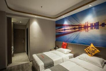 Junyi Hotel Jizhou District East Yangming Road