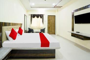 Hotelli O Jvs Park Inn