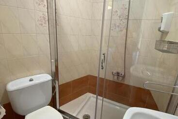 Пансион Hospedaje Stop