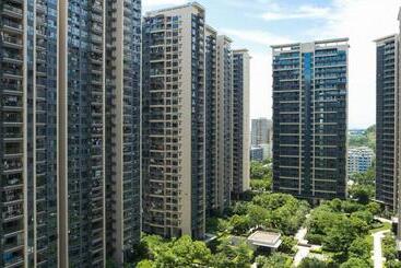 Shengang Executive Apartment   Baoan International Airport Bihaiwan Subway Station