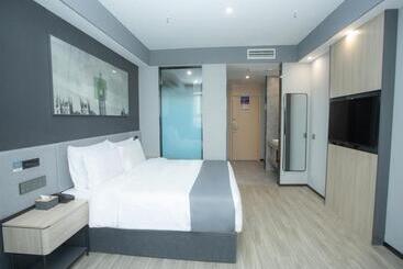 Thank Inn Hotel Changsha Ningxiang Avenue High Speed Railway Station