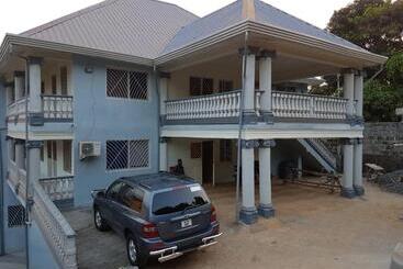 ベッドアンドブレックファースト Dutchlond Rooms