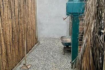 تختخواب و صبحانه Test1