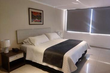 هتل Ejecutivo Portoviejo