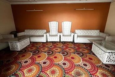 בית מלון כפרי Mangalam Grand