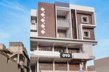Oyo Hotel Blackgold