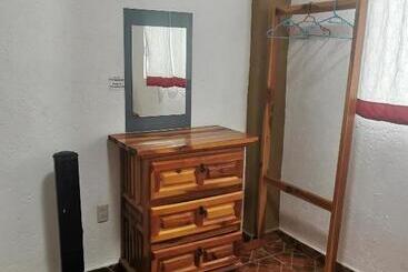 פנסיון Casa Momotus