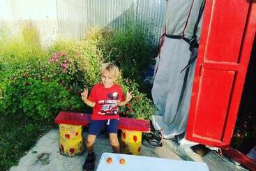 پانسیون Vip Hostel гульчо