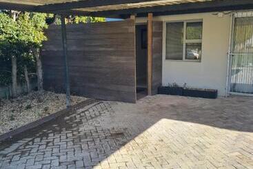 ペンション Winston Cottage