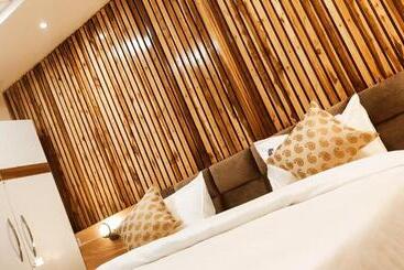 Townhouse 1168 Hotel Sm Paradise