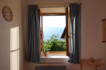 ベッドアンドブレックファースト A La Belle Combe