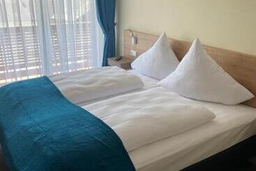 Gasthof Hotel Drei Tannen Altdorf