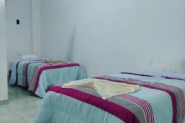 ホテル Puerto Real Suites   Paraiso