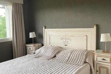 アパートホテル Las Calandrias De Tandil, Casa Rural