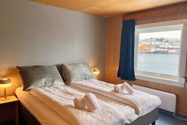 펜션 Nøtnes Midnattsol Guesthouse