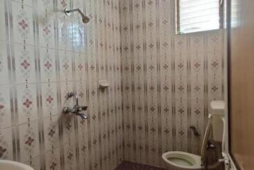 פנסיון Shalom Guests