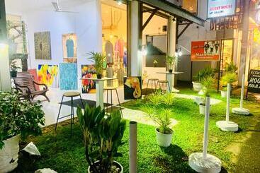 住宿加早餐 El Corazon De Hikkaduwa