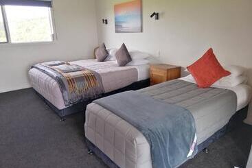 تختخواب و صبحانه Scenic Waterways Retreat