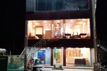 酒店 Delight Deluxe