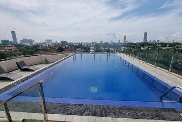 Legends Towers Apartments