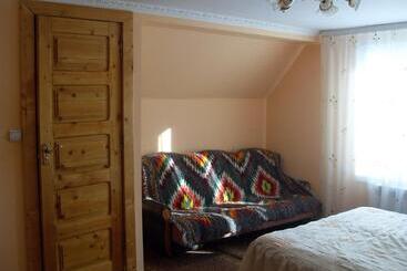 膳宿费 Zelenyj Gaj