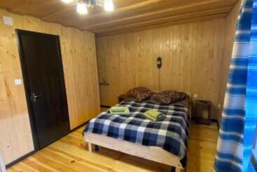 酒店 газдівська хижа