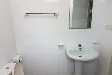 Отель Lux Etoils & Pool