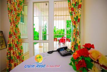 Отель Owin Rose Yala Safari