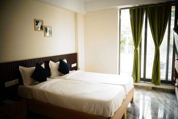 ホテル Signum Cityscape Landmark Dahej