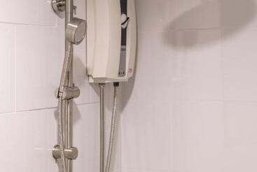 هتل Tiya House Rooms & Cafe