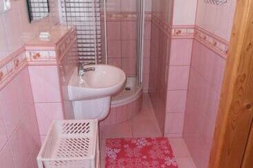 ペンション Penzión Horec Iii