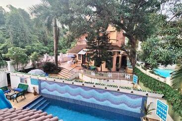 استراحتگاه La Sunila Suites & Villas By Wsi, Baga