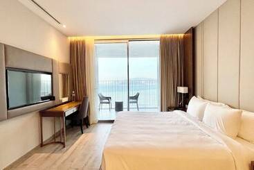 هتل آپارتمان Panorama Nha Trang Managed By Lucy