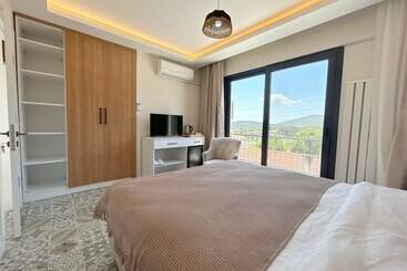 Urla Karya Otel