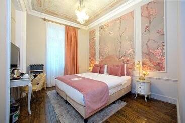 Ayramin Exclusive Hotel Special Category