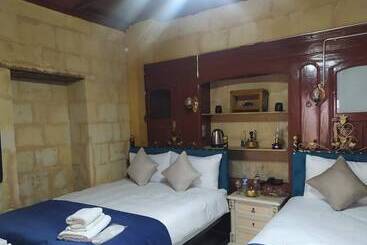 تختخواب و صبحانه Gökhan Bey Konağı