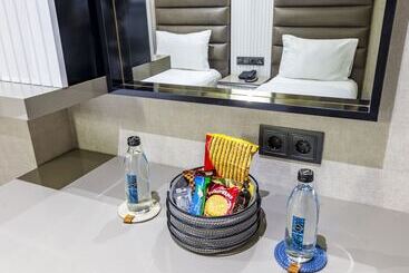 Dem Premium Hotel   Round Trip Airport Service   Istanbul International Airport