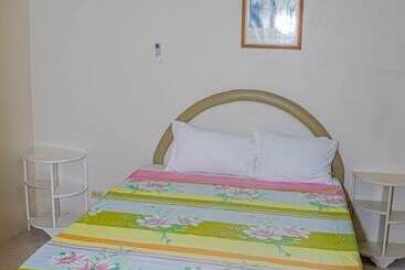 فندق Columbus Inn