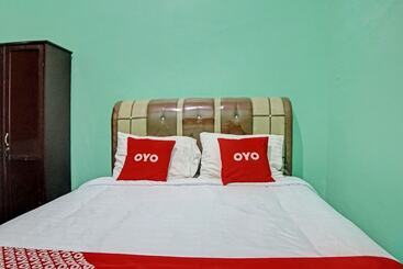 Отель Orien Guesthouse By Oyo