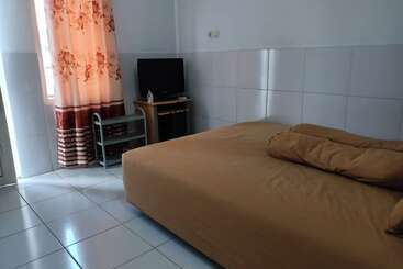 酒店 Spot On 92730 Lili Kost Syariahnearketapang Royal City