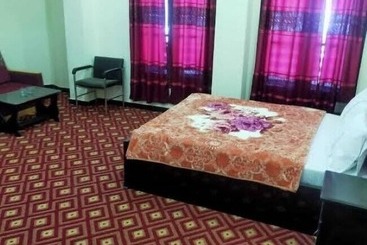 هتل Swat Inn