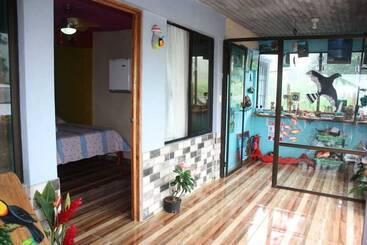 膳宿费 Cabinas Cascada Rio Celeste