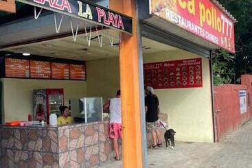 פנסיון Wing Camp