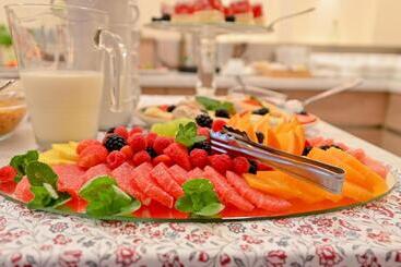 בית מלון כפרי Delta In