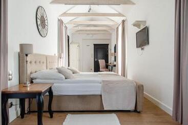 ホテル Dwór Sanna