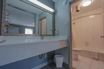 فندق Executive Inn Locust Grove