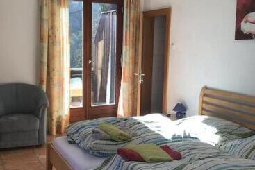 בית מלון כפרי Guesthouse Mountain View